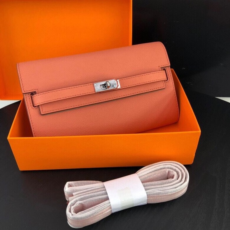 Hermes Handbags 64